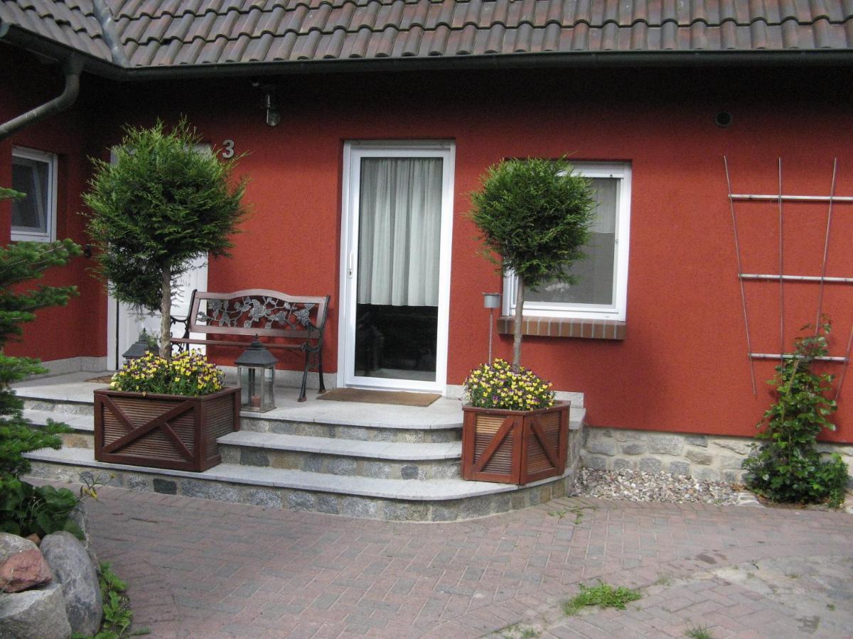 Ferienzimmer Huehnernest Hirtenweg 3 Zingst Buitenkant foto